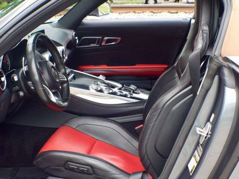 Used 2018 Mercedes-Benz AMG GT Roadster image 22