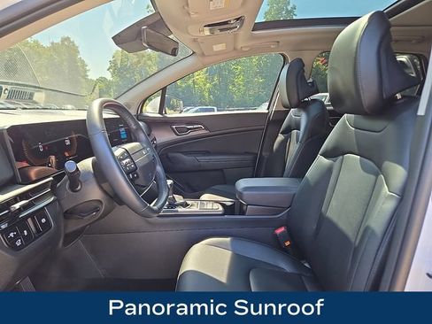 Used 2026 Kia Sportage EX w/ EX Panorama Roof Package AWD/4WD image 2