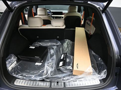 New 2026 Genesis GV70 3.5T Sport Prestige image 17