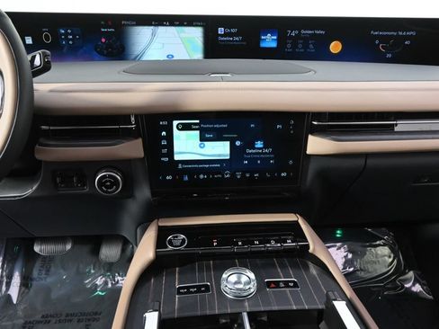 Used 2026 Lincoln Navigator Black Label AWD/4WD image 27