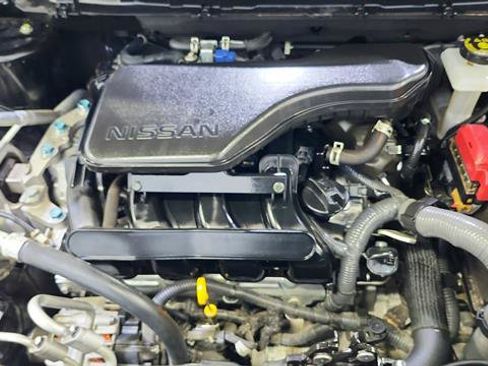 Certified 2022 Nissan Rogue Sport SL FWD image 37