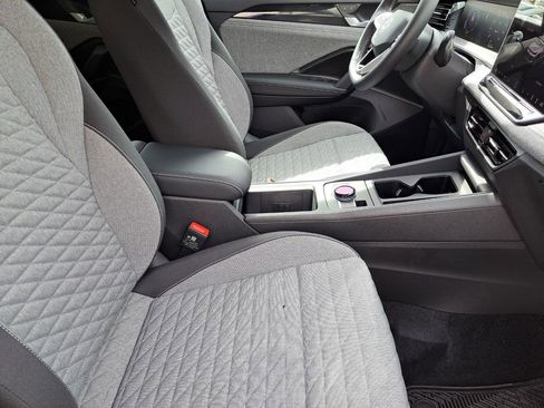 New 2025 Volkswagen Tiguan S image 17