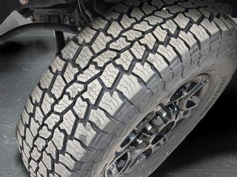 Used 2023 Ford F250 XLT w/ XLT Premium Package image 29