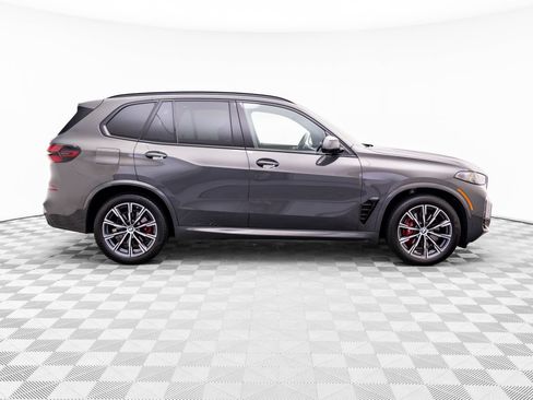 Certified 2024 BMW X5 xDrive40i w/ Executive Package AWD/4WD image 6