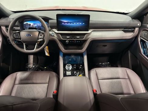 New 2026 Ford Explorer Platinum AWD/4WD image 32