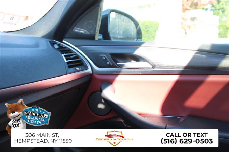 Used 2023 BMW X4 xDrive30i w/ M Sport Package AWD/4WD image 22