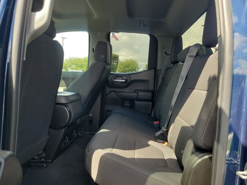 Used 2021 Chevrolet Silverado 1500 Custom image 18