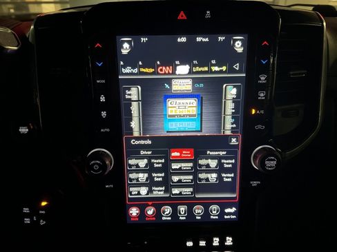 Used 2021 RAM 2500 Laramie w/ Night Edition image 9