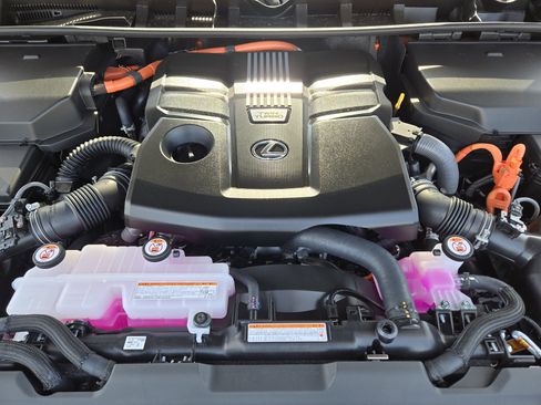 New 2026 Lexus LX 700h Luxury w/ Appearance Package image 21