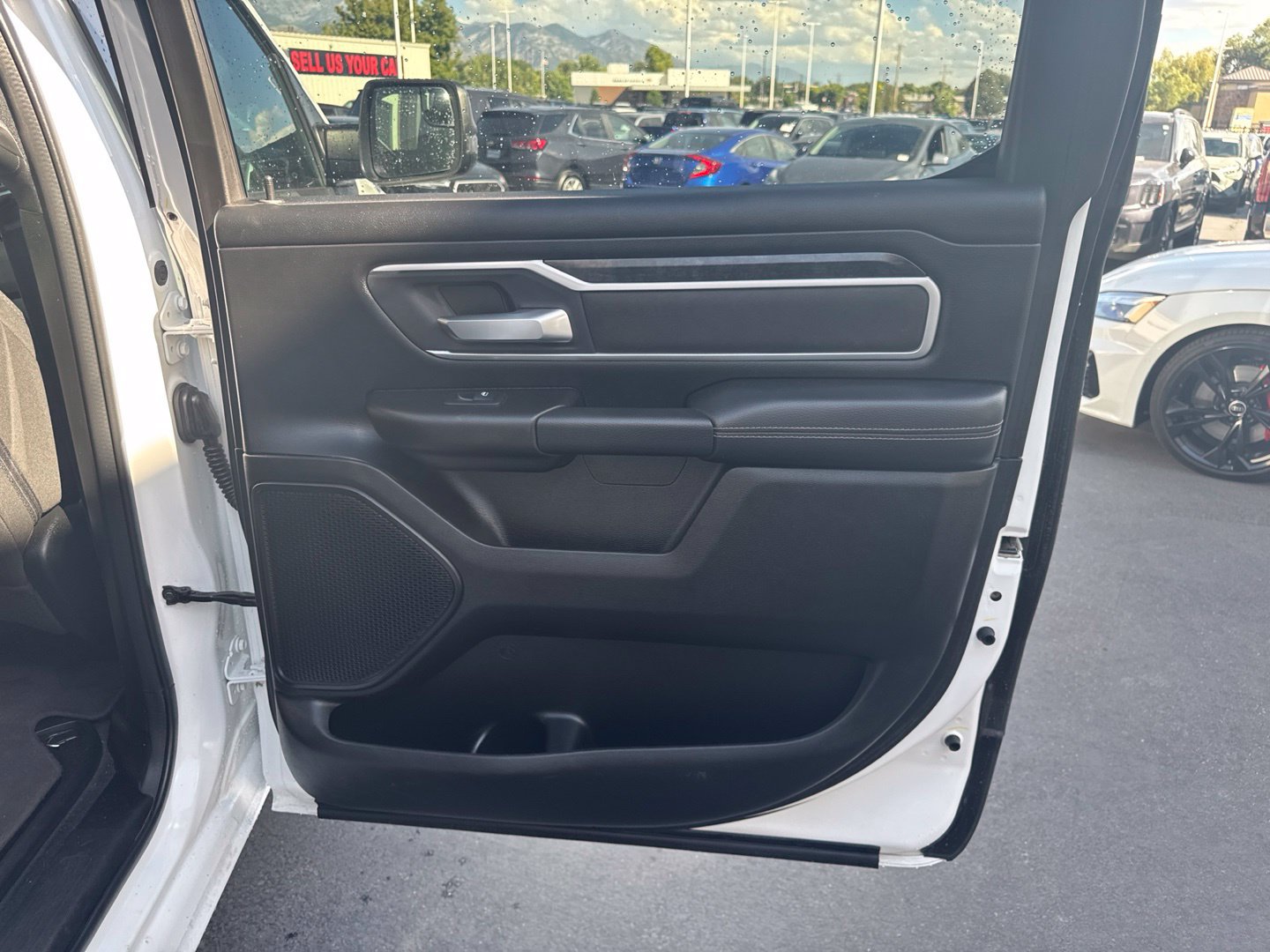 Used 2023 RAM 1500 Big Horn AWD/4WD image 13