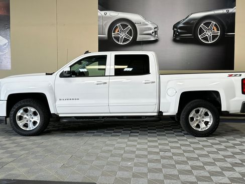 Used 2017 Chevrolet Silverado 1500 LT w/ All Star Edition AWD/4WD image 7
