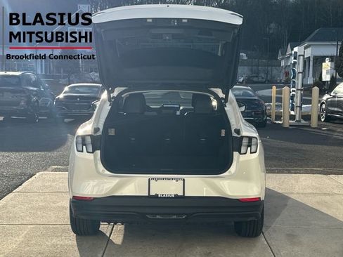 Used 2025 Ford Mustang Mach-E Premium image 31