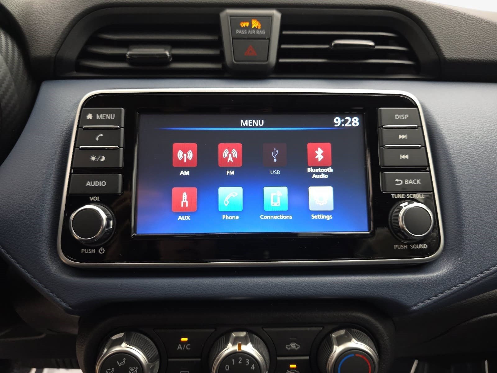 Used 2025 Nissan Versa SV w/ Trunk Package FWD image 18