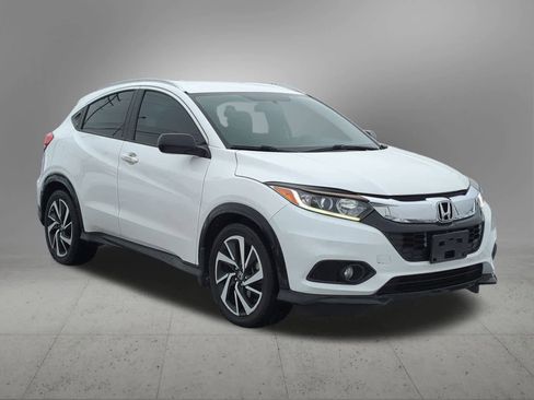 Used 2019 Honda HR-V Sport image 8
