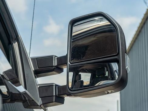 Used 2017 Ford F250 XLT w/ XLT Value Package image 13