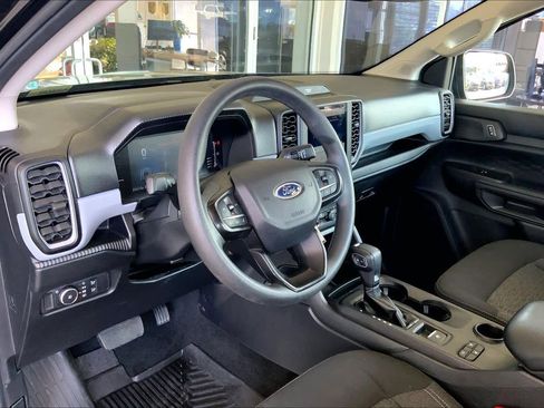 Used 2024 Ford Ranger XL image 18