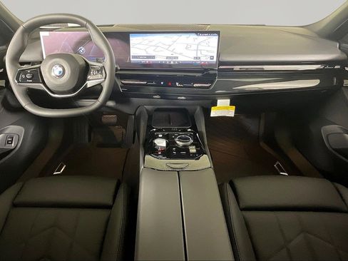 New 2026 BMW 530i xDrive AWD/4WD image 8