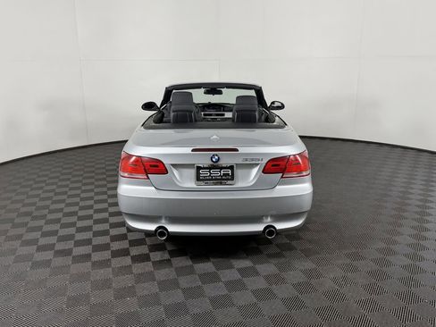 Used 2008 BMW 335i Convertible w/ Premium Pkg image 4