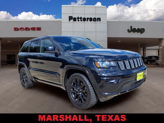 Used 2022 Jeep Grand Cherokee Laredo X AWD/4WD image 1
