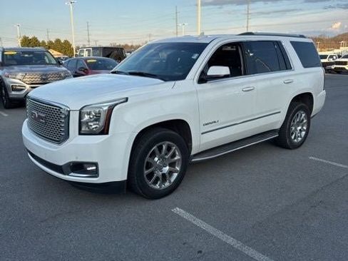Used 2017 GMC Yukon Denali w/ Open Road Package image 4