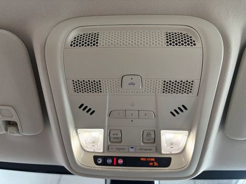 Certified 2024 Cadillac XT5 Premium Luxury w/ LPO, Floor Liner Package AWD/4WD image 24