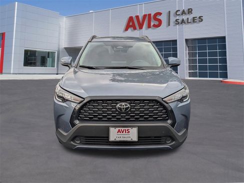 Used 2024 Toyota Corolla Cross LE image 13