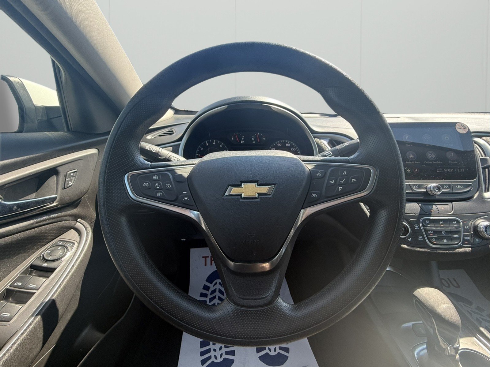 Used 2025 Chevrolet Malibu LT FWD image 17