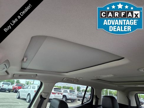 Used 2023 GMC Acadia Denali w/ Denali Ultimate Package AWD/4WD image 8