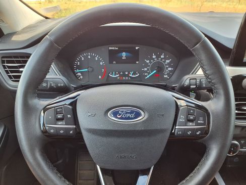 Used 2022 Ford Escape SE w/ SE Sport Appearance Package FWD image 11