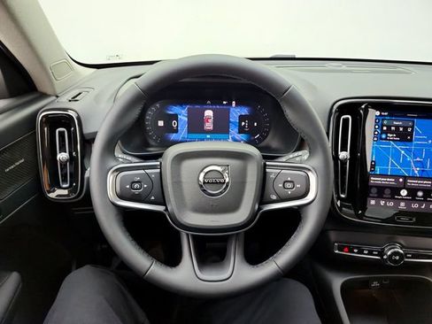 New 2026 Volvo XC40 B5 Ultra w/ Protection Package Premier AWD/4WD image 21