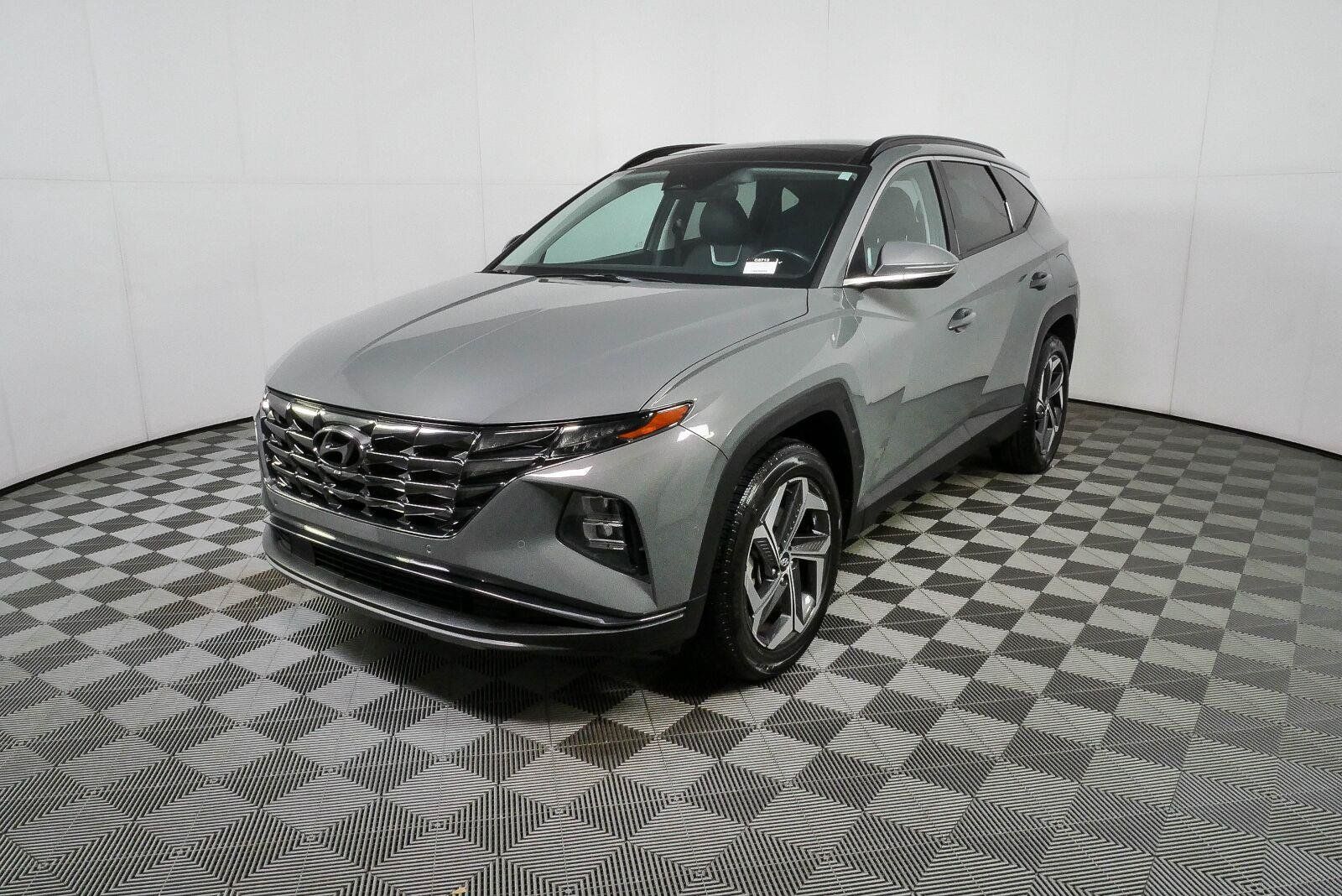 Used 2024 Hyundai Tucson Limited AWD/4WD image 12
