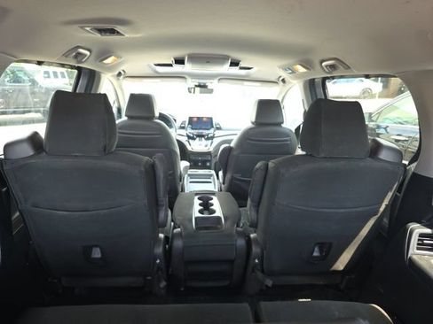 Used 2022 Honda Odyssey Touring image 11