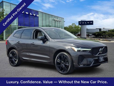Certified 2023 Volvo XC60 B5 Plus w/ Climate Package AWD/4WD image 1