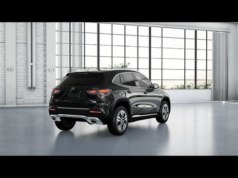 Certified 2026 Mercedes-Benz GLA 250 4MATIC image 17