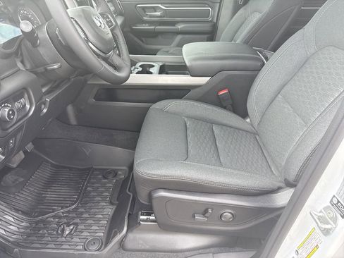 New 2026 RAM 1500 4x4 Crew Cab image 12