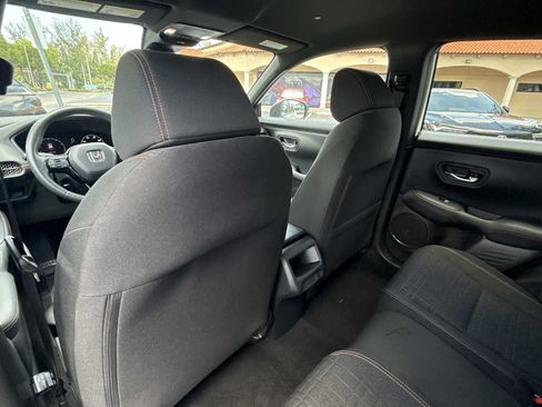 Used 2023 Honda HR-V Sport image 16