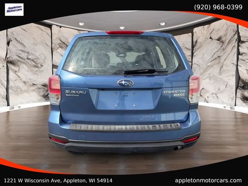 Used 2017 Subaru Forester 2.5i w/ Alloy Wheel Package image 5