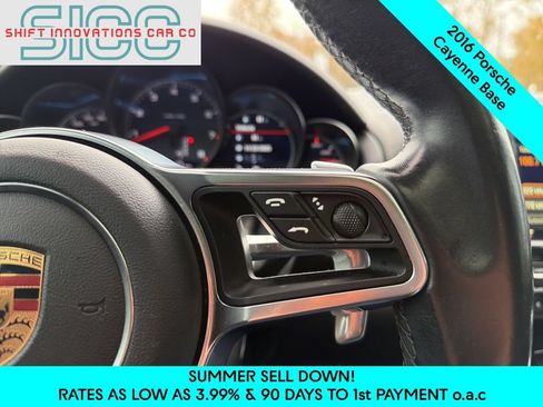 Used 2016 Porsche Cayenne AWD/4WD image 13