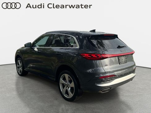 Used 2025 Audi Q5 Premium w/ Premium Plus AWD/4WD image 2