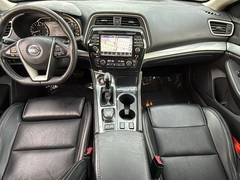 Used 2017 Nissan Maxima 3.5 SV image 18