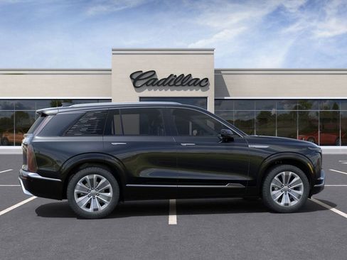 New 2026 Cadillac Vistiq Luxury w/ LPO, Floor Liner Package image 5