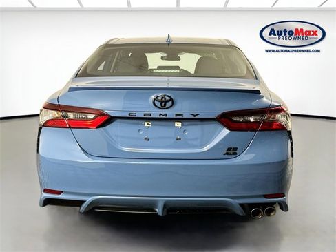 Used 2023 Toyota Camry SE image 8