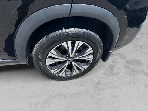 Certified 2023 Nissan Rogue SV w/ SV Premium B Package AWD/4WD image 13