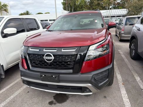 Certified 2024 Nissan Pathfinder Rock Creek image 2