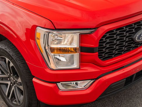 Certified 2022 Ford F150 XL w/ STX Appearance Package RWD image 9