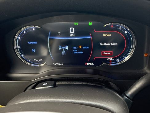 Used 2019 Cadillac Escalade ESV Premium Luxury AWD/4WD image 12