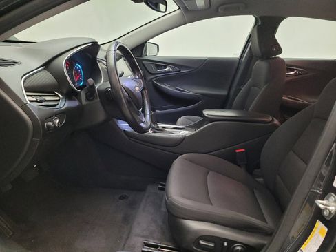 Used 2018 Chevrolet Malibu LT w/ Driver Confidence Package FWD image 17