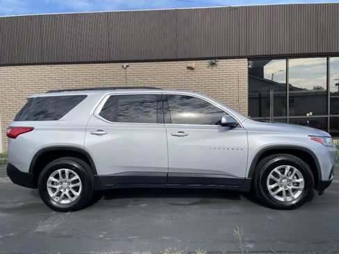 Used 2021 Chevrolet Traverse LT FWD image 6