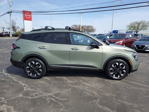 Used 2024 Kia Sportage X-Line w/ X-Line Premium Package image 8