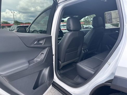 New 2026 Chevrolet Equinox LT w/ Convenience Package II image 31